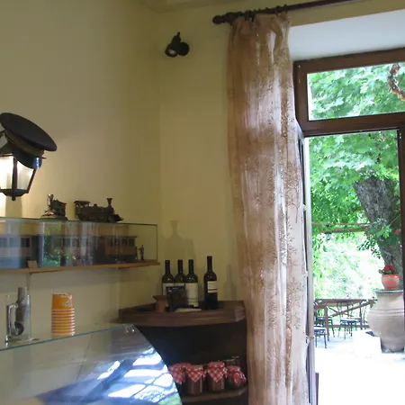 παλιός σταθμός Πανσιόν 4*