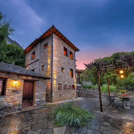 Palios Stathmos Maison d'hôtes 4*