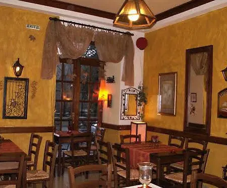 Palios Stathmos Hotel
