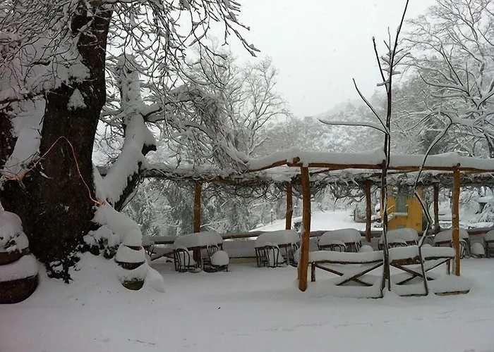 Palios Stathmos 4* Miléai